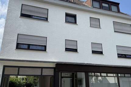 Haus zum Kaufen in Frankfurt 1.399.000 € 443 m² 15 zimmer