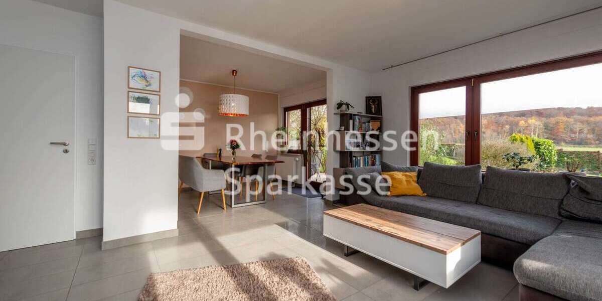 Etagenwohnung Wiesbaden Bierstadt - 3 Zimmer, 93 m&sup2;, 320.000&euro; | Angebot:25196224