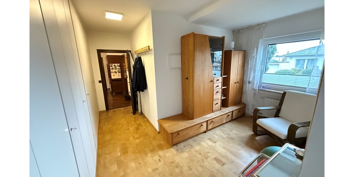Kelkheim: Individuelles Architektenhaus in toller Villenlage - Einfamilienhaus Kelkheim | Angebot:24810403
