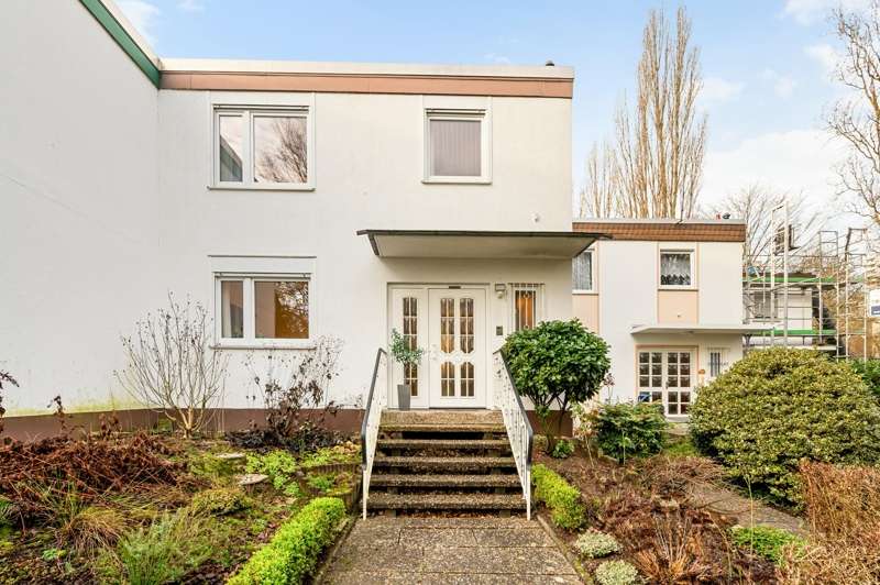 Haus zum Kaufen in Wiesbaden 550.000 € 116 m² 4 zimmer