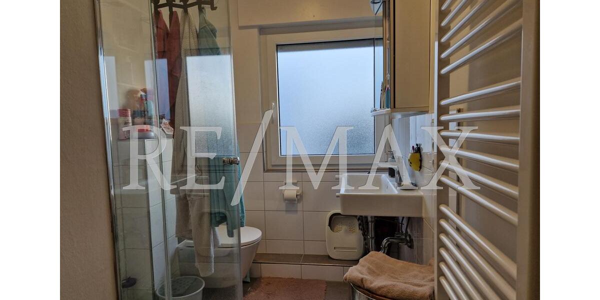 Sanierte 3 Zimmer Wohnung mit Balkon in Idstein - 860 € Warmmiete 3 zimmer