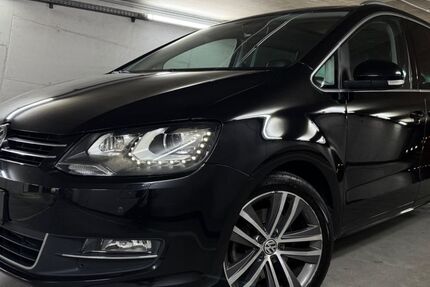 VW Sharan 158.000 km 17.900 &euro; Wiesbaden 65199