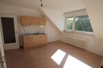 Dachgeschoßwohnung Frankfurt am Main West - 3.5 Zimmer, 92 m&sup2;, 1.100&euro; | Angebot:26196702