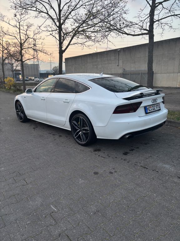 Audi A7 130.000 km 21.100 € Mainz 55120