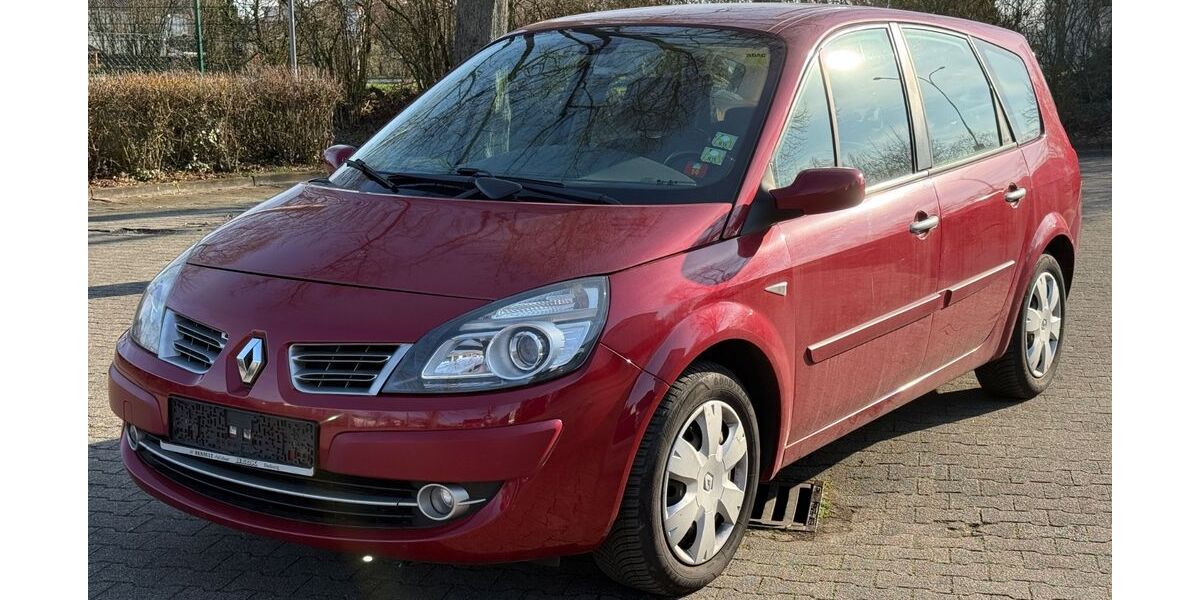 Renault Scenic 225.566 km 2.598 &euro; Rüsselsheim 65428