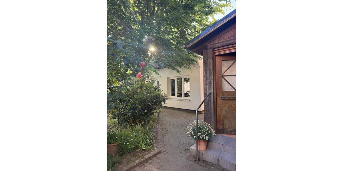 Reserviert-Einzigartiges, freistehendes Stadthaus mit Geschichte - stilvoll saniert 5 zimmer