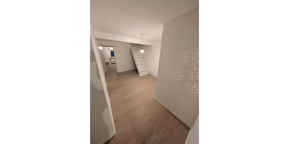 Etagenwohnung Bad Camberg - 2 Zimmer, 79 m&sup2;, 650&euro; | Angebot:26679024