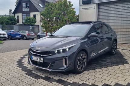 Kia XCeed 7.500 km 27.490 € Wiesbaden 65199