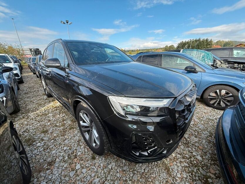 Audi Q7 17.300 km 59.900 € Hofheim am Taunus 65719