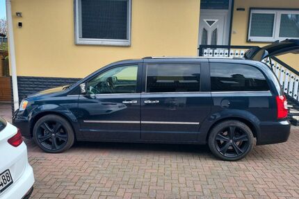 Lancia Voyager 130.000 km 13.900 &euro; Groß-Gerau dornheim 64521