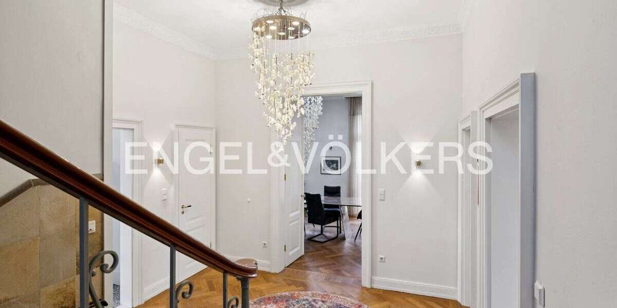 Einfamilienhaus Oberursel - 8 Zimmer, 360 m&sup2;, 6.450&euro; | Angebot:26655380