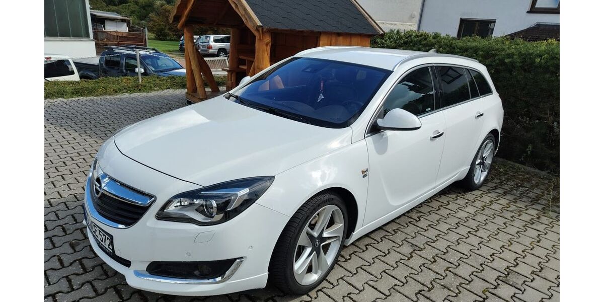 Opel Insignia 120.000 km 9.900 &euro; Wiesbaden 65205