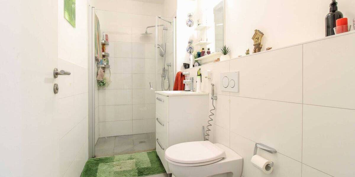 Etagenwohnung Wiesbaden Dotzheim - 4 Zimmer, 101 m&sup2;, 520.000&euro; | Angebot:26106872