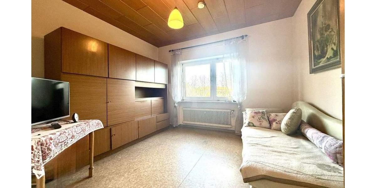 Mehrfamilienhaus, Wohnhaus Kelkheim (Taunus) Kelkheim - 8 Zimmer, 183 m&sup2;, 845.000&euro; | Angebot:25682197