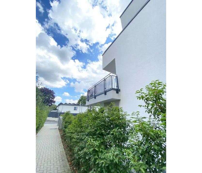 Wohnung zum Kaufen in Wiesbaden 1.364.075 € 217 m²