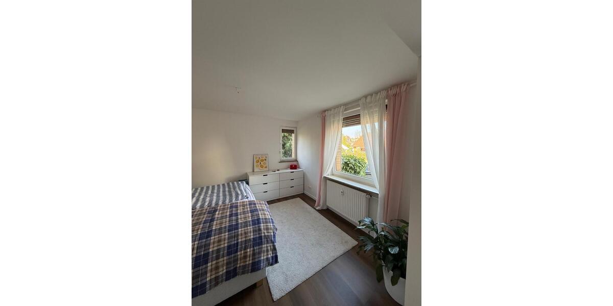 Hochparterre Wiesbaden Südost - 3 Zimmer, 80 m&sup2;, 1.320&euro; | Angebot:26495073