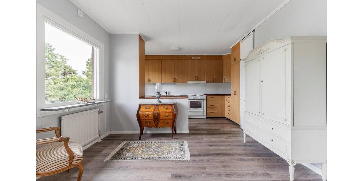 Einfamilienhaus Frankfurt am Main Bockenheim - 6 Zimmer, 266 m&sup2;, 330.000&euro; | Angebot:27022983