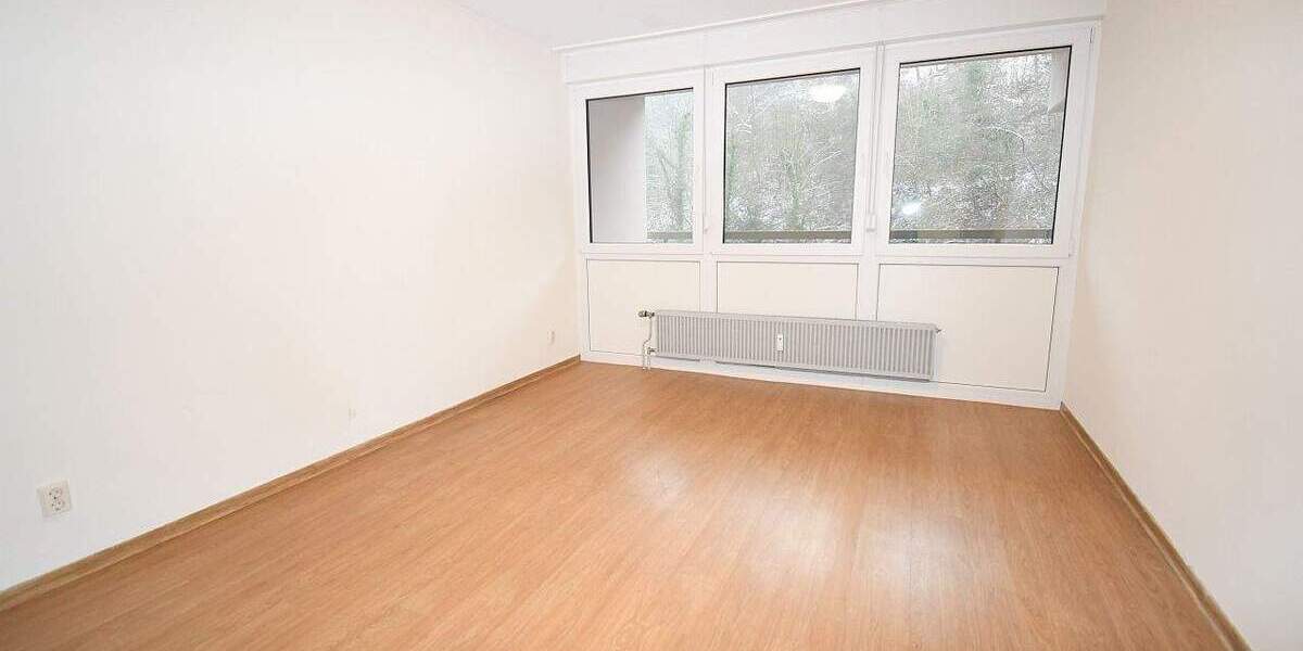 Hier haben Sie alles- Komfort, Ruhe, Schwimmbad & Sauna, Blick ins Grüne und doch zentral! 2 zimmer