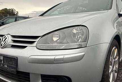 VW Golf 199.850 km 3.299 € Mainz 55120