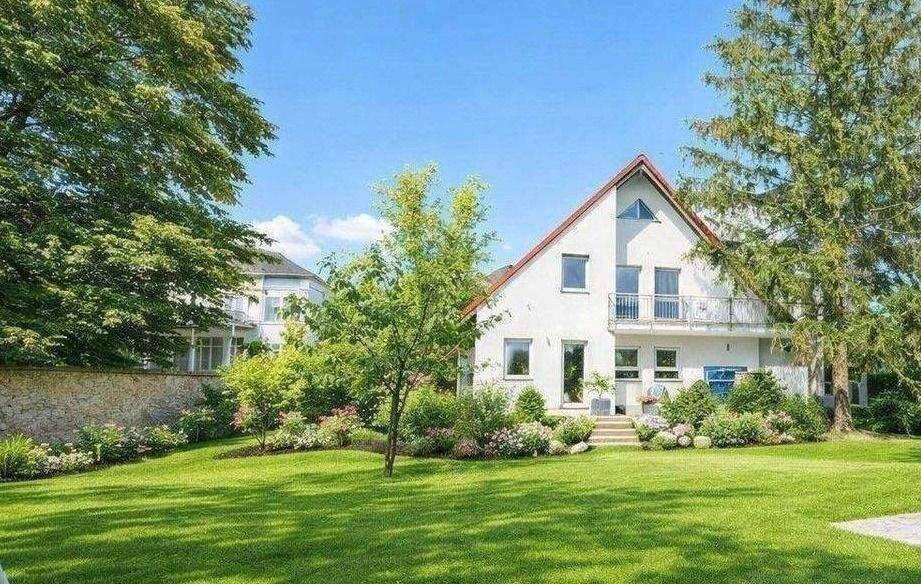 Einfamilienhaus Wiesbaden Nordenstadt - 5 Zimmer, 150 m&sup2;, 1.100.000&euro; | Angebot:26879445