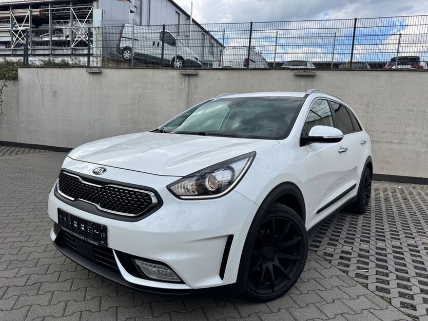 Kia Niro 125.350 km 11.399 € Kelkheim 65779
