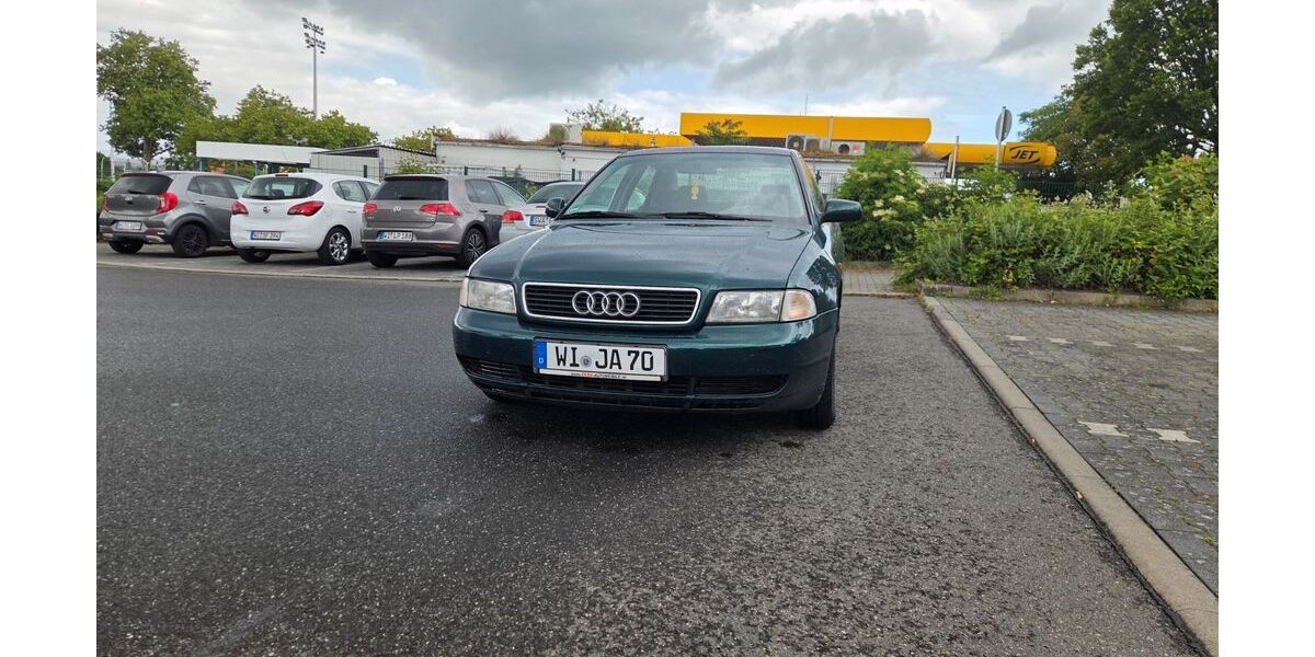 Audi A4 135.000 km 1.000 &euro; Wiesbaden 65207
