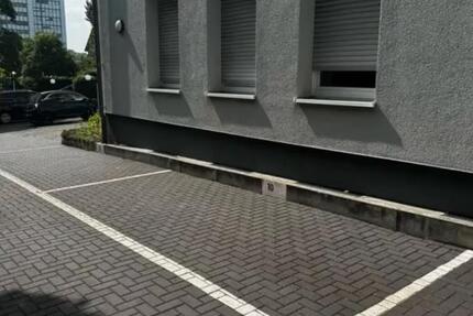 Garagen / Stellplätze Wiesbaden Südost - 100&euro; | Angebot:26161356