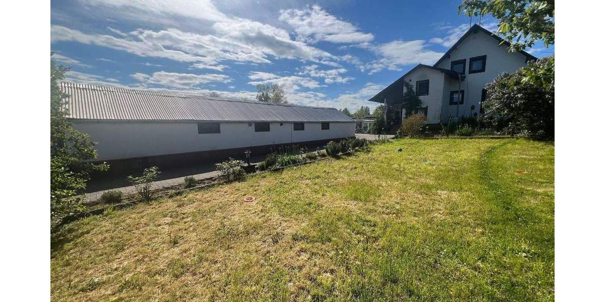 Einfamilienhaus Wiesbaden Biebrich - 1 Zimmer, 290 m&sup2;, 4.500&euro; | Angebot:25912529