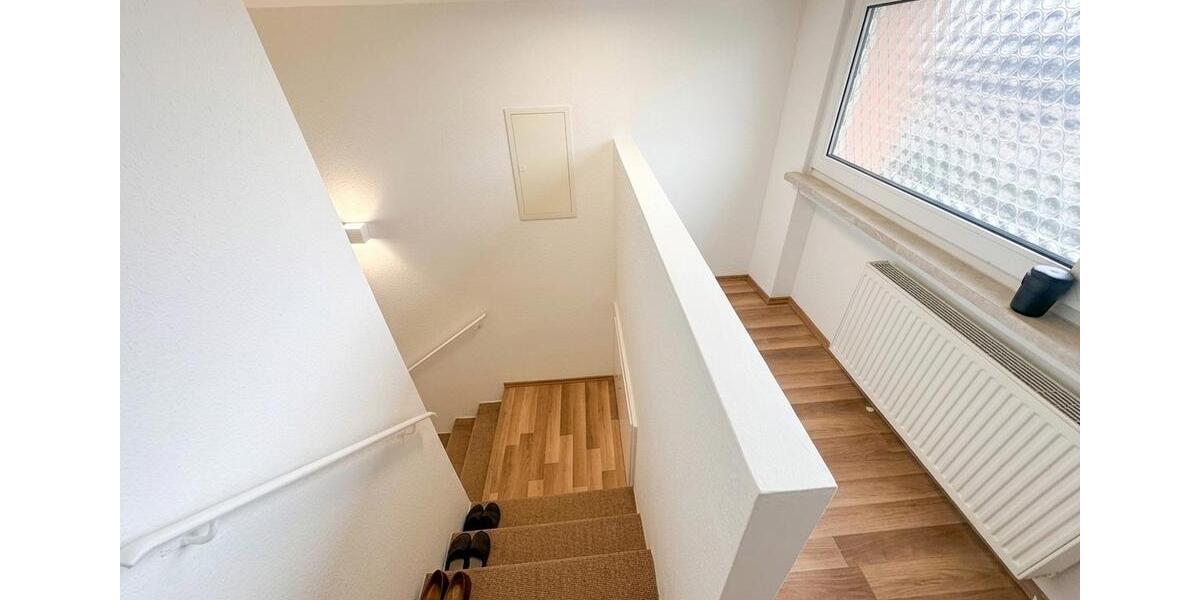 Erdgeschoßwohnung Mörfelden-Walldorf Walldorf - 1 Zimmer, 121 m&sup2;, 1.670&euro; | Angebot:26013342