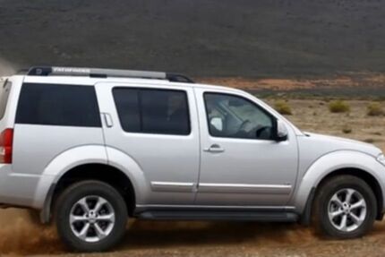 Nissan Pathfinder 176.000 km 22.900 &euro; Wiesbaden 65195