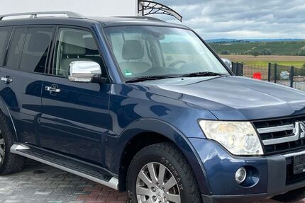 Mitsubishi Pajero 144.000 km 19.900 &euro; Saulheim 55291