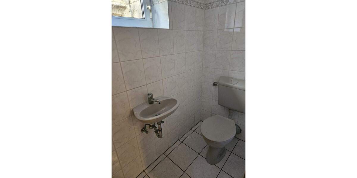 Mehrfamilienhaus, Wohnhaus Hohenstein Breithardt - 4 Zimmer, 140 m&sup2;, 1.250&euro; | Angebot:24565862