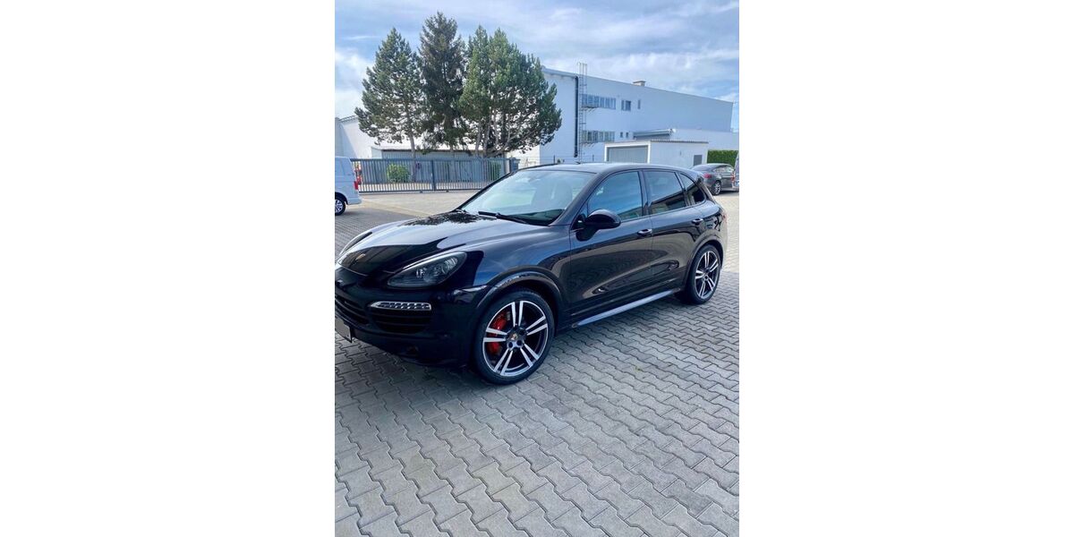 Porsche Cayenne 235.000 km 24.500 &euro; Oberursel 61440