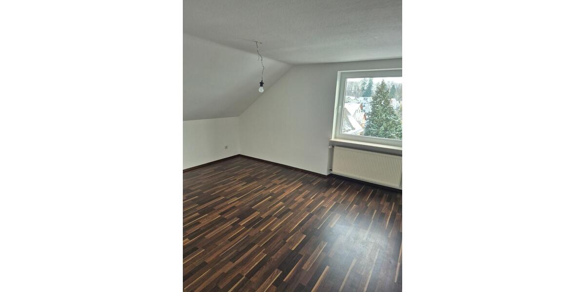 Stilvolle 3-Zimmer-Wohnung zu vermieten 3 zimmer