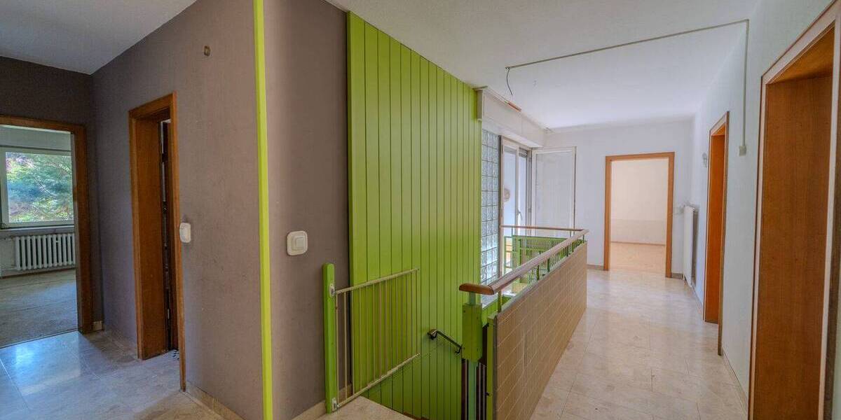 Einfamilienhaus Mainz Bretzenheim - 9 Zimmer, 337 m&sup2;, 949.000&euro; | Angebot:26243968