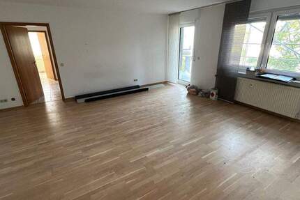 4-ZKB, Balkon, TL-Bad Wanne+Du, Gäste-WC, Keller, Garage möglich 4 zimmer