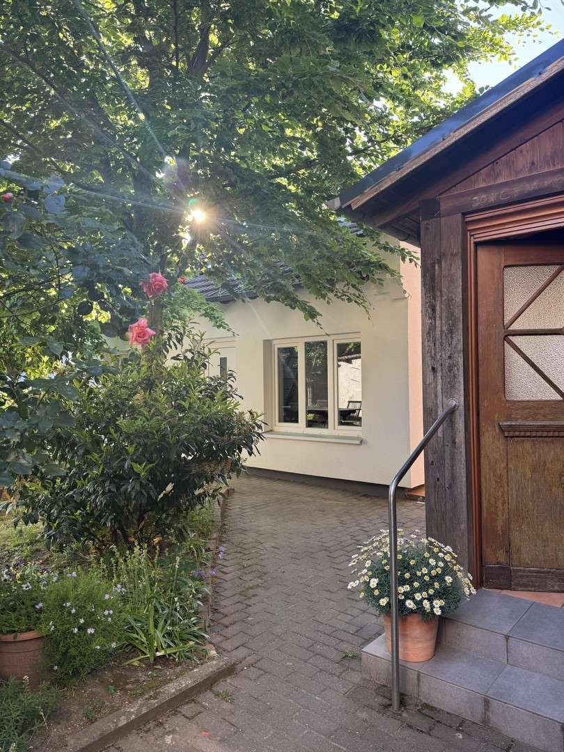 Haus zum Kaufen in Kriftel 950.000 € 130 m² 5 zimmer
