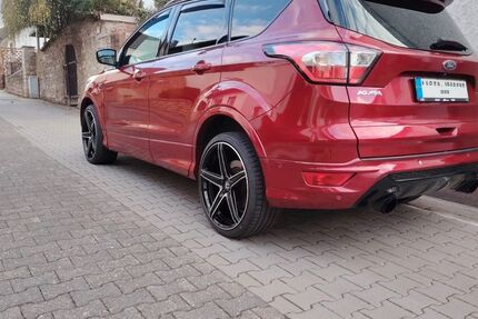 Ford Kuga 86.000 km 15.700 &euro; Mommenheim 55278
