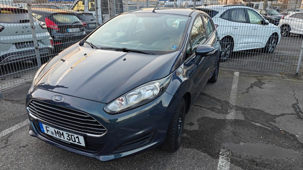 Ford Fiesta 87.000 km 4.850 &euro; Schwalbach am Taunus 65824