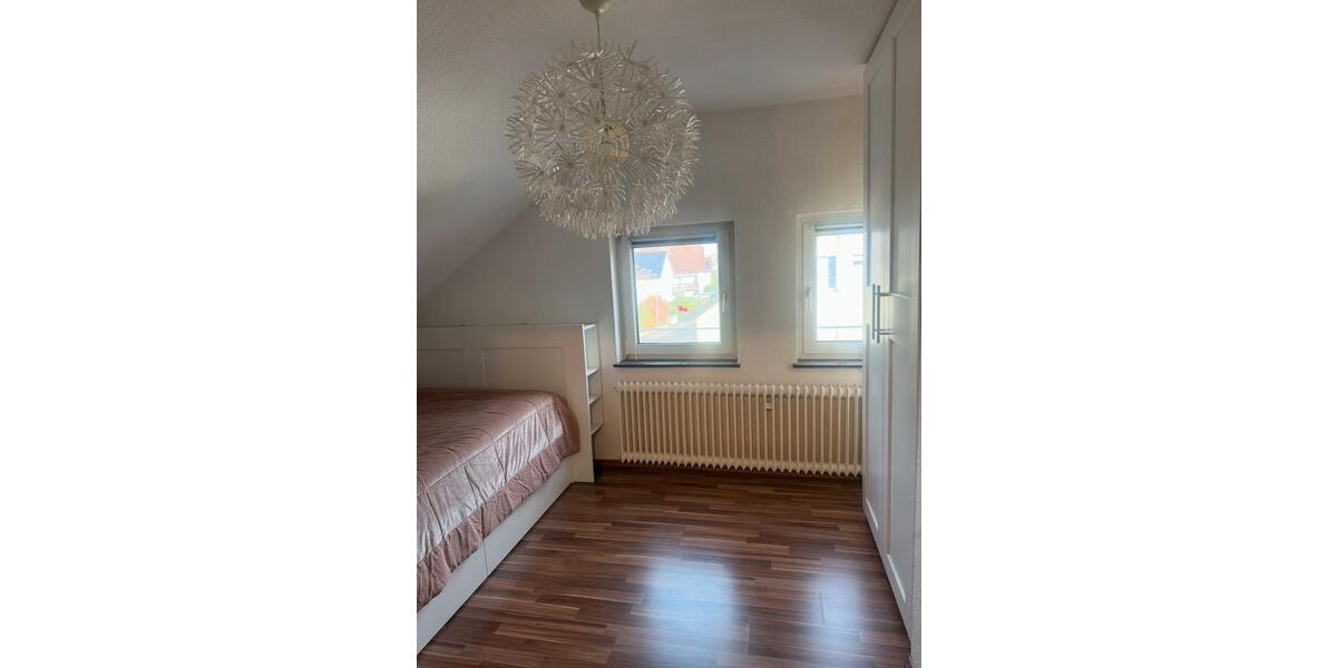 Dachgeschoßwohnung Rüsselsheim am Main - 3 Zimmer, 65 m&sup2;, 1.290&euro; | Angebot:26551704