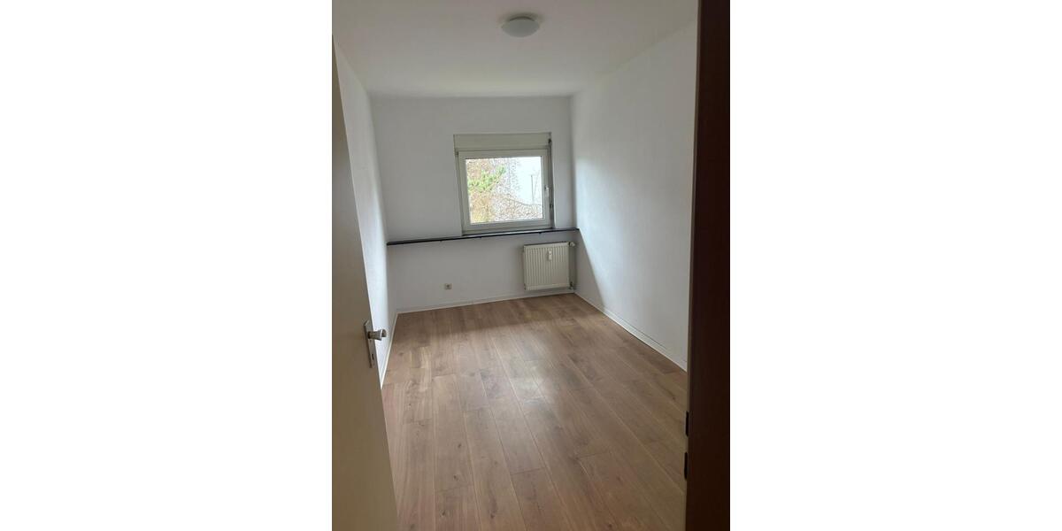 Etagenwohnung Kelkheim (Taunus) - 4 Zimmer, 76 m&sup2;, 299.000&euro; | Angebot:26465220