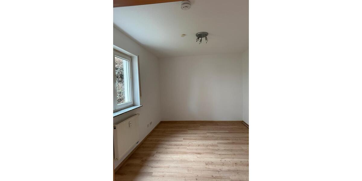 Erdgeschoßwohnung Hünfelden - 1.5 Zimmer, 42 m&sup2;, 139.000&euro; | Angebot:25973401