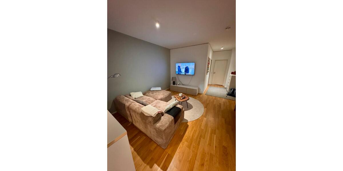 Erdgeschoßwohnung Frankfurt am Main Gallus - 2 Zimmer, 67 m&sup2;, 1.250&euro; | Angebot:26550182