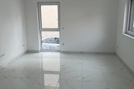 Wohnung Rüsselsheim am Main - 2 Zimmer, 50 m&sup2;, 900&euro; | Angebot:25321311