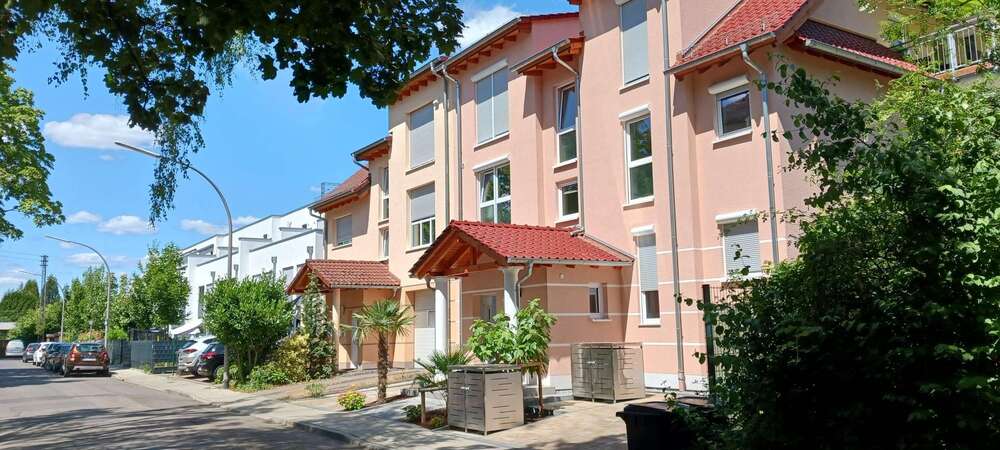 Etagenwohnung Wiesbaden Schierstein - 3 Zimmer, 95 m&sup2;, 1.450&euro; | Angebot:26363850