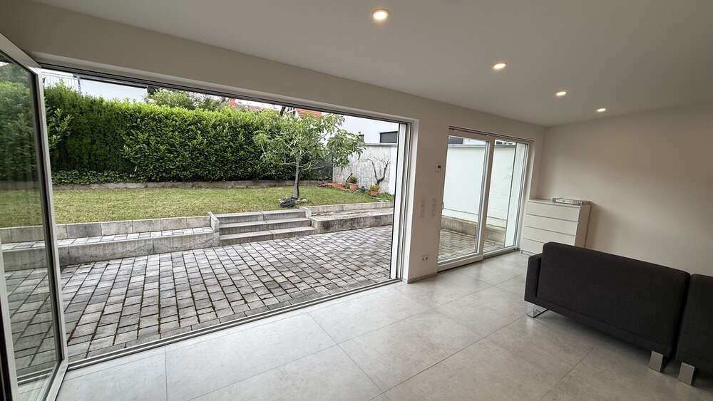 Etagenwohnung Wiesbaden Bierstadt - 2 Zimmer, 55 m&sup2;, 1.000&euro; | Angebot:26677205