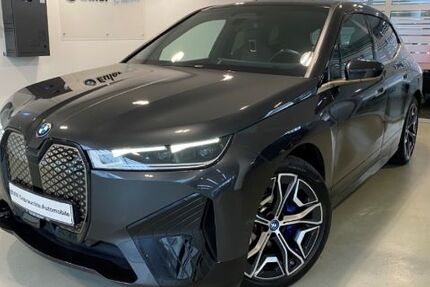 BMW iX 32.390 km 45.988 &euro; Hofheim 65719