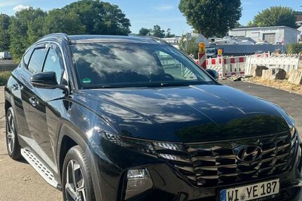 Hyundai TUCSON 228.000 km 18.900 &euro; Wiesbaden 65187
