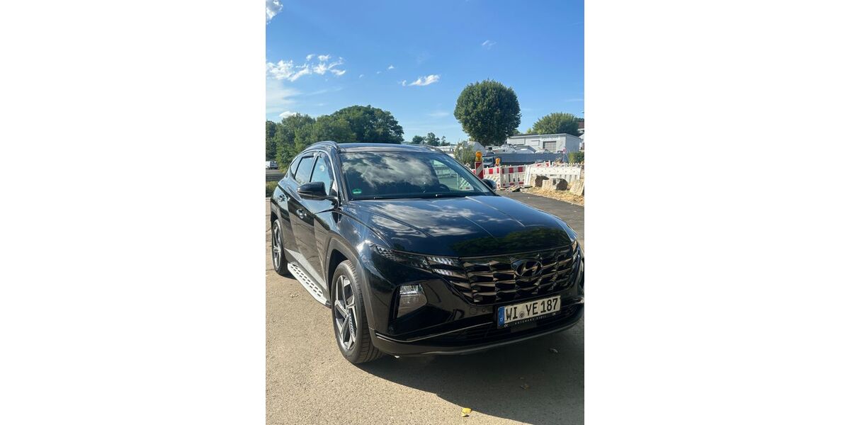 Hyundai TUCSON 228.000 km 18.900 &euro; Wiesbaden 65187
