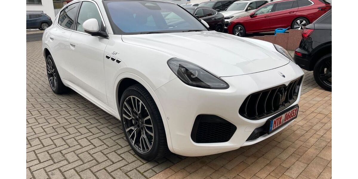 Maserati Grecale 77.000 km 49.000 € Hofheim am Taunus 65719